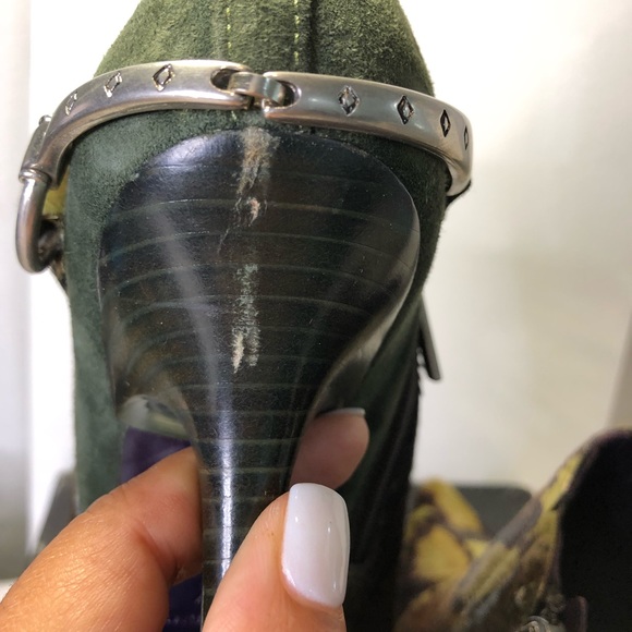 Donald J Pliner Ankle Boots - Picture 5 of 9